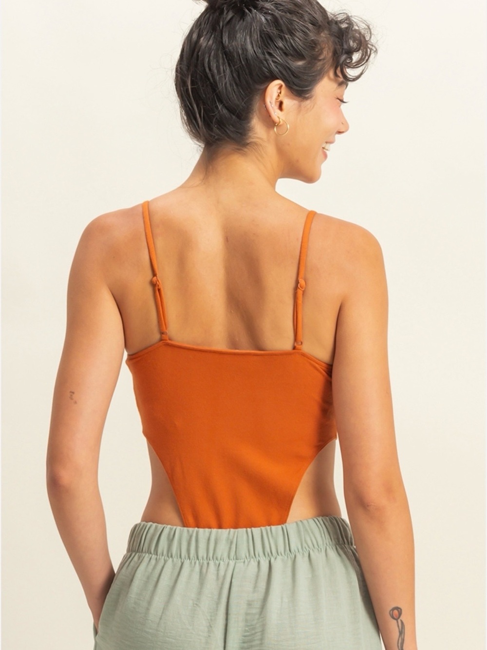 NWT Sleek Orange Slim-Strap Bodysuit - Small - Picture 3 of 5